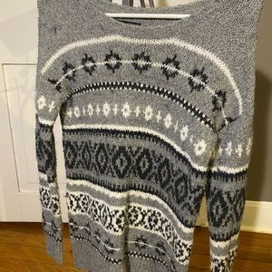 American eagle sweater